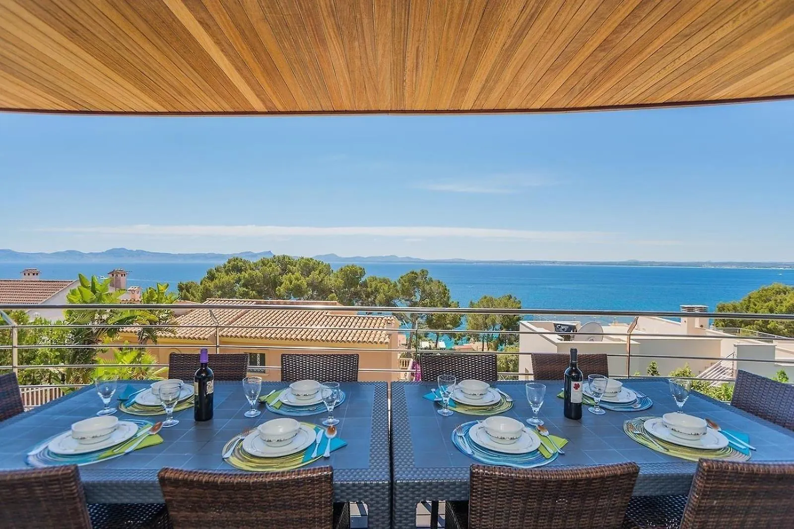 Holiday home Atemberaubende Villa Mit Whirlpool, Beheiztem Pool Und Meerblick In Aucanada Alcanada