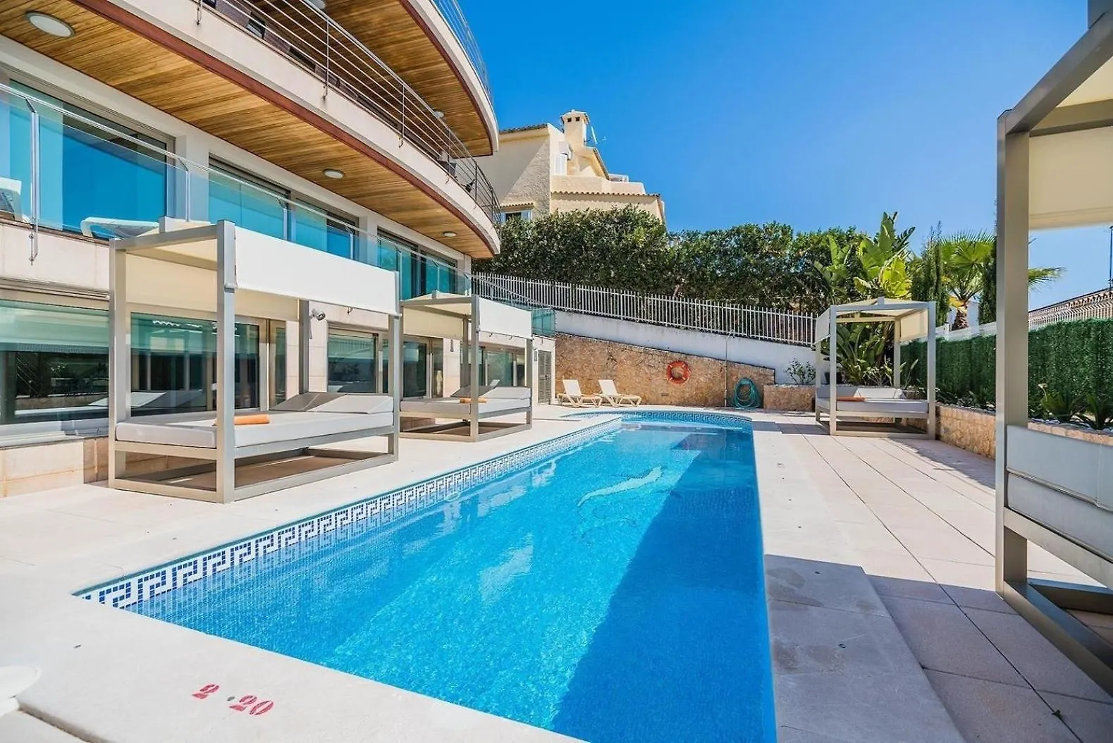 Atemberaubende Villa Mit Whirlpool, Beheiztem Pool Und Meerblick In Aucanada Alcanada Spain