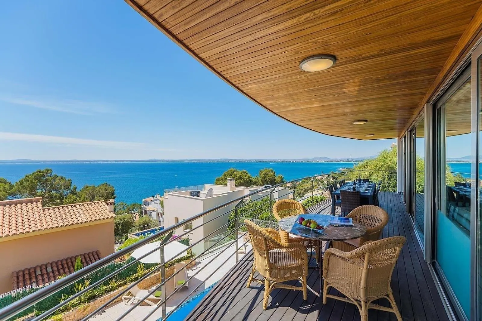 Atemberaubende Villa Mit Whirlpool, Beheiztem Pool Und Meerblick In Aucanada Alcanada Holiday home